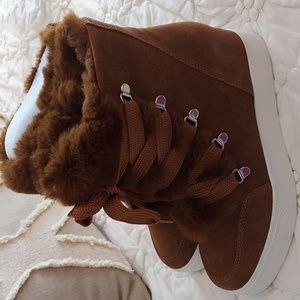 New Steve Madden Women's Wharton Faux Fur Lined Sneaker Boots Brown Size 8M